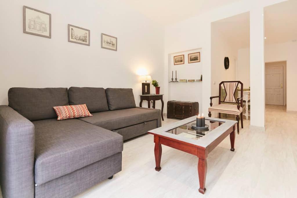 Apartmán Original Y Coqueto Apartamento Junto A Plaza Mayor Madrid Exteriér fotografie