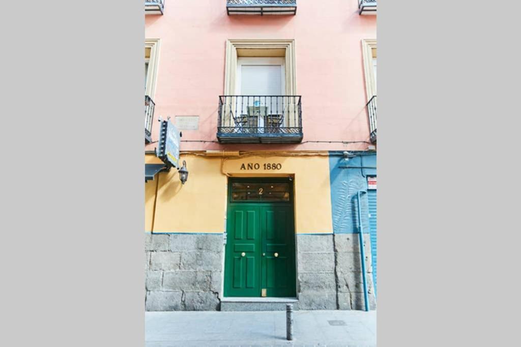Apartmán Original Y Coqueto Apartamento Junto A Plaza Mayor Madrid Exteriér fotografie