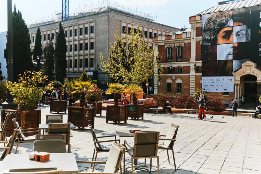 Apartmán Original Y Coqueto Apartamento Junto A Plaza Mayor Madrid Exteriér fotografie